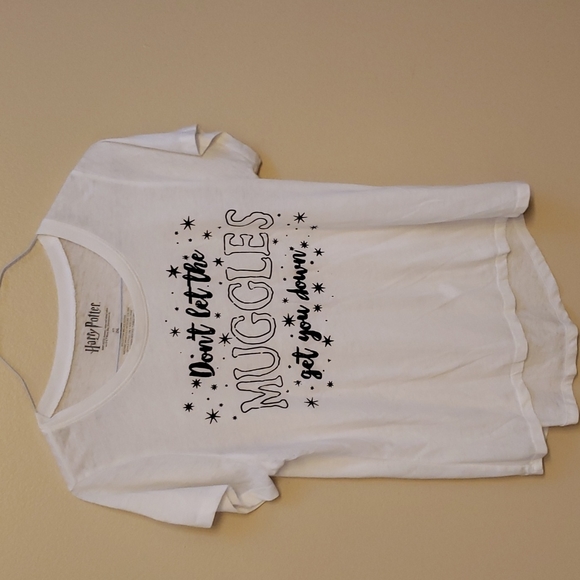 Harry Potter Don't let the MUGGLES get you down tshirt - Picture 1 of 4